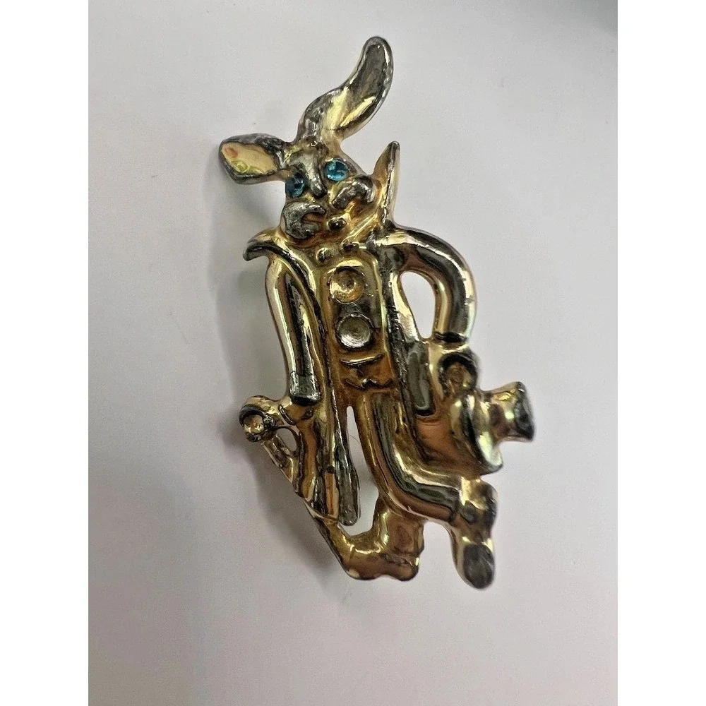 Vintage Anthropomorphic Rabbit Brooch Bunny Pin Figural Storybook‎ Jewelry Novel